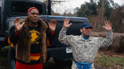 Крутые чуваки на Байю - Скриншот 1