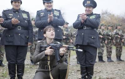 Джеки в царстве женщин - Скриншот 2